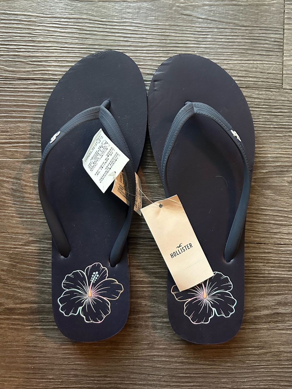 Hollister Dark Blue Flip Flops with Pink-Accented Floral Print 8/9